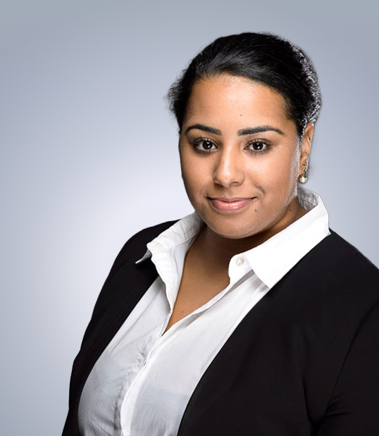 Portrait photograph of Aysha Mutaywea.
